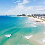Sable Penthouse At Palm Beach\'S Waterfront