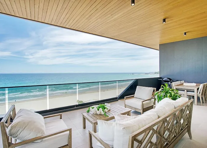 Sable Penthouse At Palm Beach\'S Waterfront
