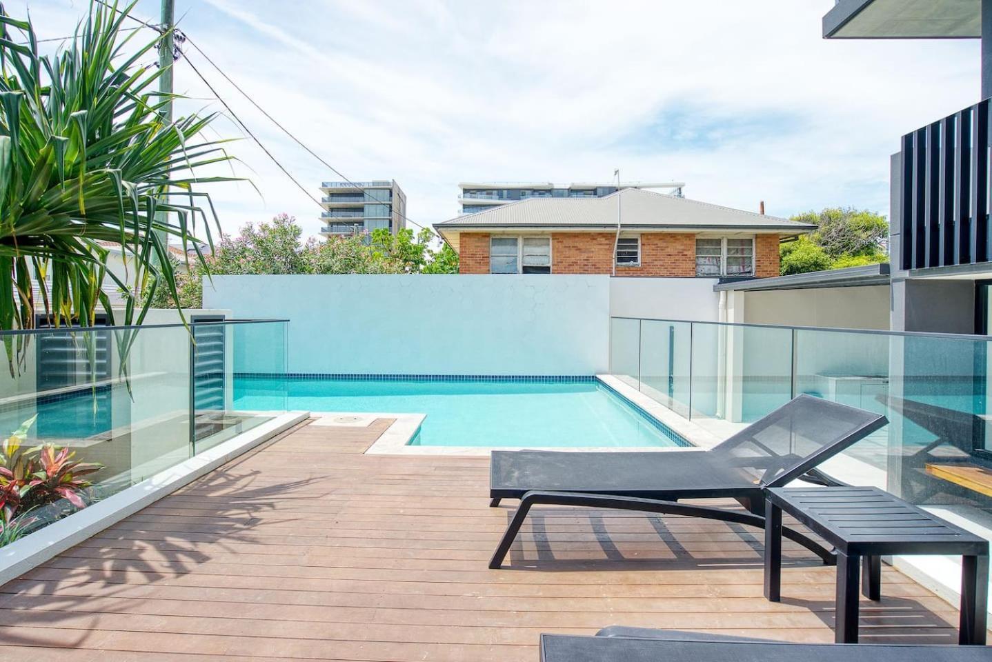 Sable Penthouse At Palm Beach's Waterfront * Gold Coast